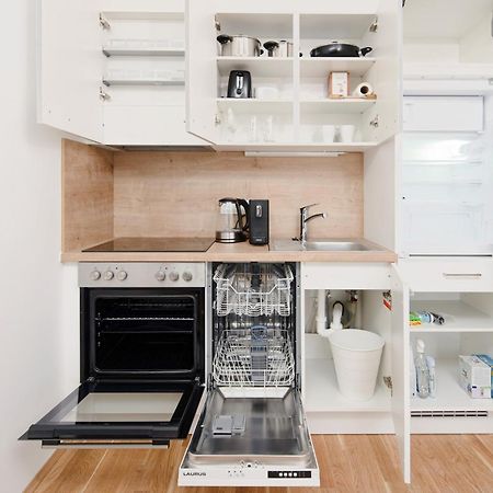 Whats-App Self-Check-In - Apartment Am Hauptbahnhof Graz Extérieur photo