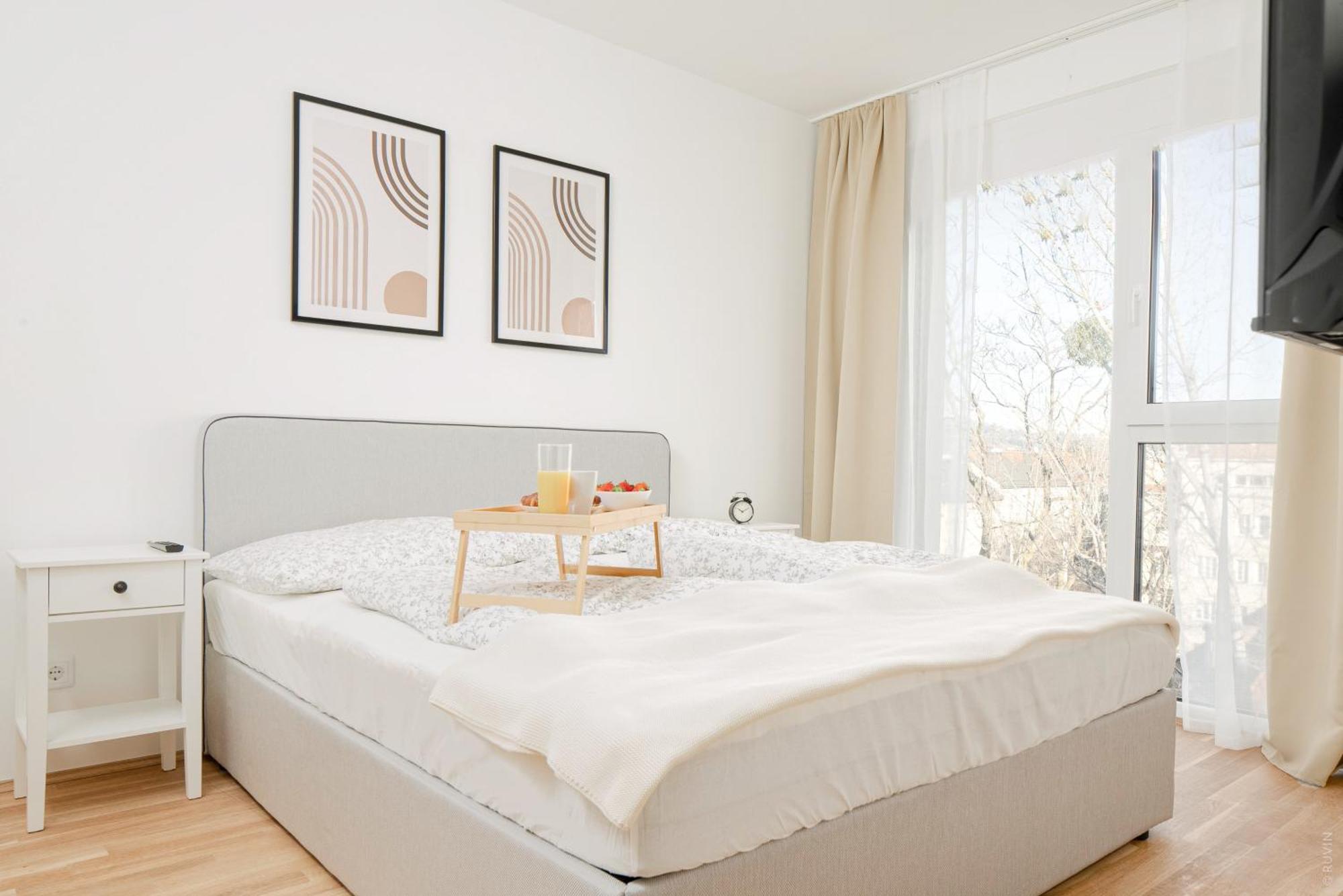 Whats-App Self-Check-In - Apartment Am Hauptbahnhof Graz Extérieur photo