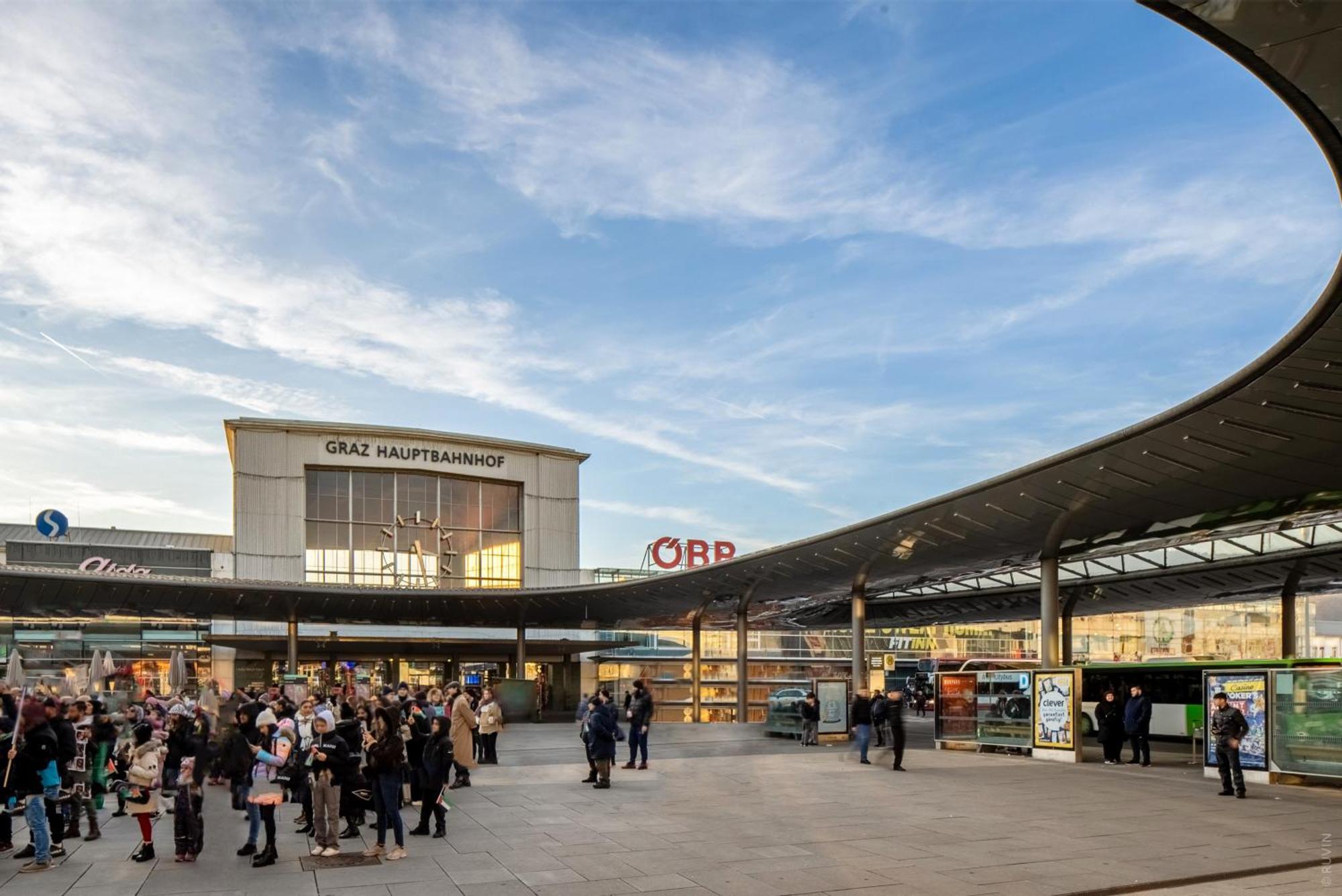 Whats-App Self-Check-In - Apartment Am Hauptbahnhof Graz Extérieur photo